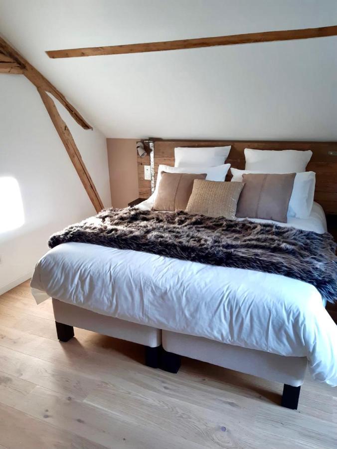 L'Atelier Des Magnolias Bed & Breakfast Aumont-en-Halatte Exterior photo