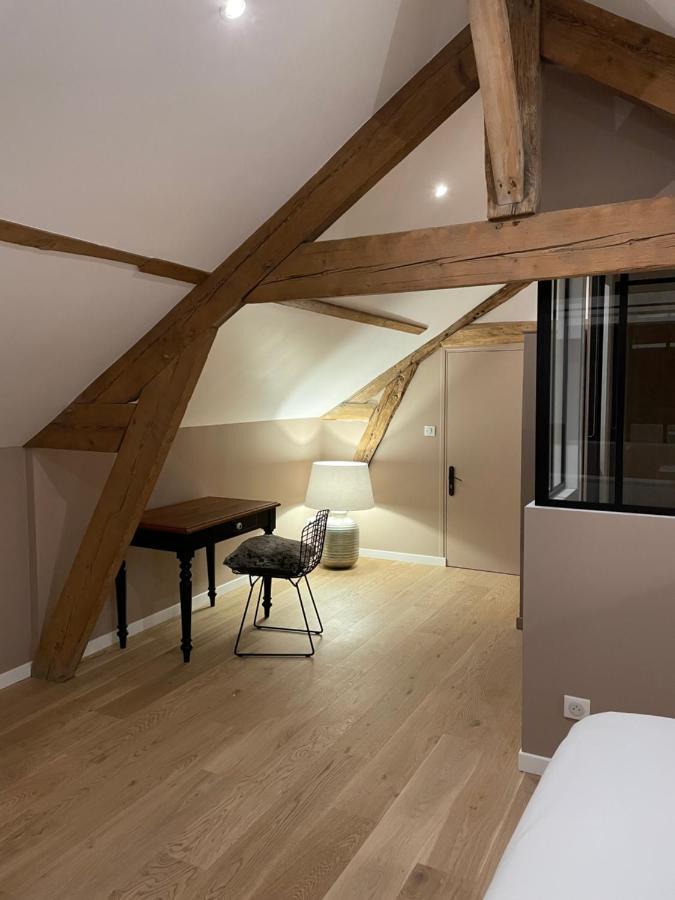 L'Atelier Des Magnolias Bed & Breakfast Aumont-en-Halatte Exterior photo